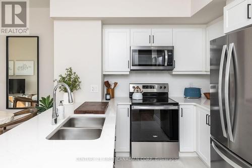 714 - 230 NORTH CENTRE ROAD , London North (North B), Ontario N5X 0P9 4