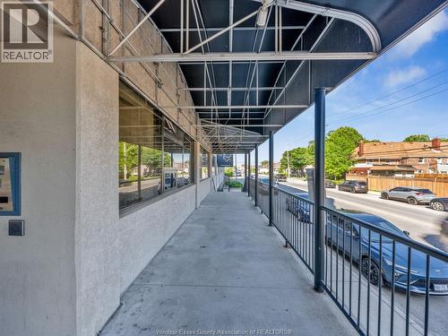 2109 OTTAWA STREET Unit# 401 , Windsor, Ontario N8Y 1R8 5
