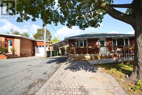 B - 1441 EDGECLIFFE AVENUE , Ottawa, Ontario K1Z 8G2 2