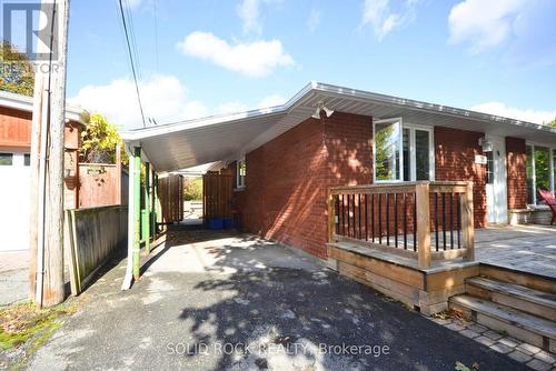 B - 1441 EDGECLIFFE AVENUE , Ottawa, Ontario K1Z 8G2 3