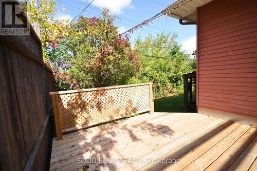 B - 1441 EDGECLIFFE AVENUE , Ottawa, Ontario K1Z 8G2 4