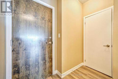 2609 - 33 BAY STREET , Toronto, Ontario M5J 2Z3 4