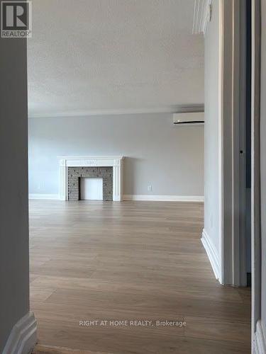 2ND FLOOR - 576 DAVENPORT ROAD , Toronto, Ontario M5R 1K9 4