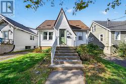 58 WILLIAM STREET Parry Sound, ON P2A 1V1