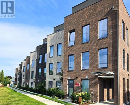 316 - 325 UNIVERSITY AVENUE W , Cobourg, Ontario K9A 3S9 2