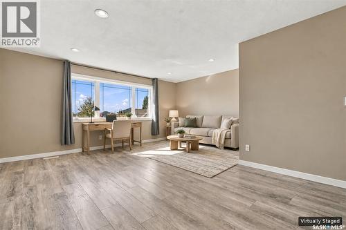 255 Mcbeth Crescent, Saskatoon, SK 