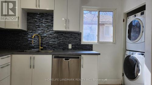 235 PENN AVENUE , Newmarket, Ontario L3Y 2S4 2