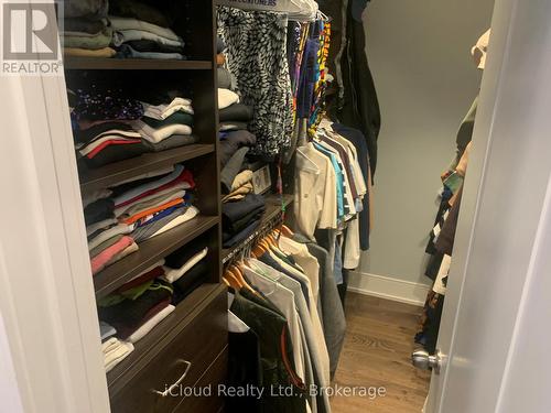 878 Blyleven Boulevard, Mississauga, ON 