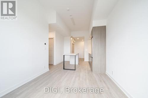 E620 - 485 PERTH AVENUE , Toronto, Ontario M6N 0B9 4