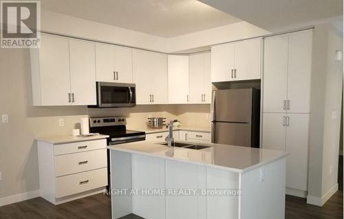 924 GEORGETOWN DRIVE , London North (North M), Ontario N6H 5J9 2