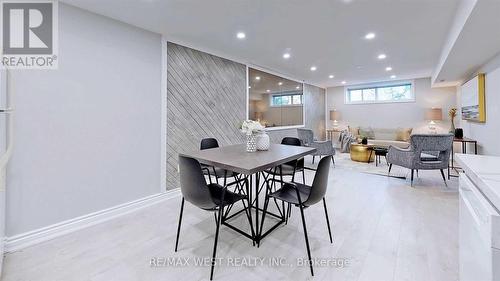 LOWER - 360 DIXON BOULEVARD , Newmarket, Ontario L3Y 5C4 2