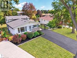 13 CRAWFORD Drive  Hamilton, ON L8H 2N9