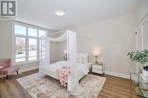 196 BERNARD AVENUE , Fort Erie (Ridgeway), Ontario L0S 1N0 5