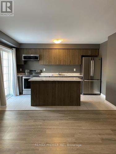 6 ANDEAN LANE , Barrie, Ontario L9J 0J4 5