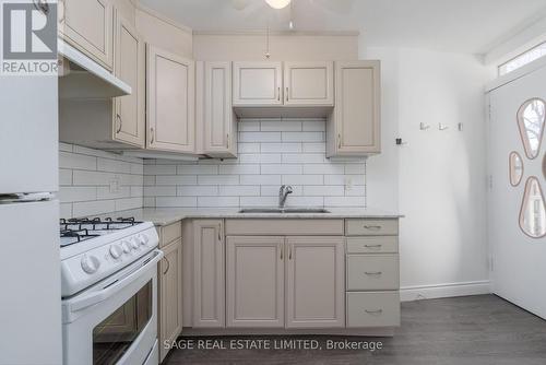 1B - 8 BROOKMOUNT ROAD , Toronto, Ontario M4L 3N1 4