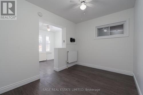 1B - 8 BROOKMOUNT ROAD , Toronto, Ontario M4L 3N1 5