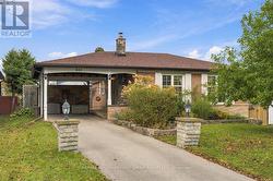 809 BEM AVENUE Pickering, ON L1W 1X2