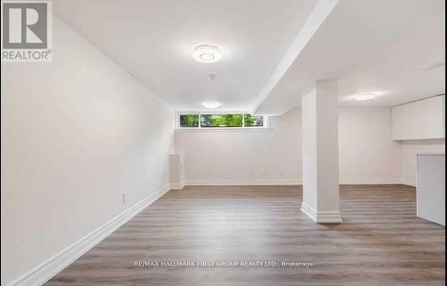 (BASEMENT) - 50 WALTER AVENUE , Newmarket, Ontario L3Y 2T3 4