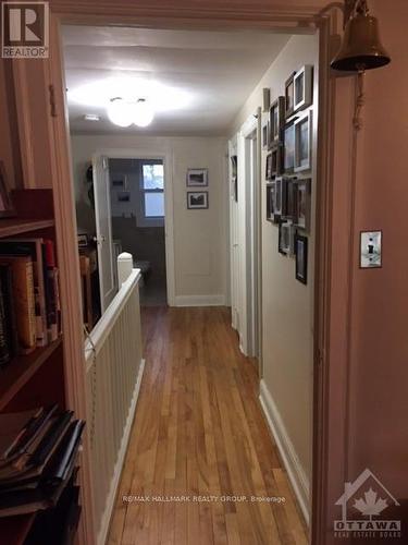 # 2 - 570 GLADSTONE AVENUE , Ottawa, Ontario K1R 5P3 5