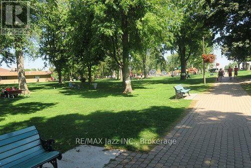 260 Lakeview Park Avenue, Oshawa (Lakeview), ON 