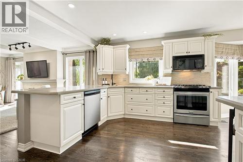 23 Cullum Drive, Hamilton, ON 