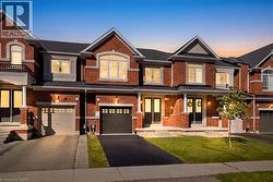 7 HEMING Trail  Ancaster, ON L9K 0J8