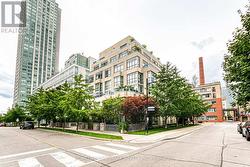 L101 - 150 HOMEWOOD AVENUE Toronto, ON M4Y 2J6