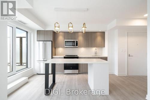 W214 - 485 PERTH AVENUE , Toronto, Ontario M6N 0B9 2