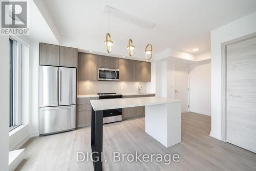 W214 - 485 PERTH AVENUE , Toronto, Ontario M6N 0B9 3