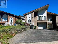 6 SNOWHILL CRESCENT Toronto, ON M1S 3T5
