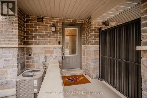 2B - 115 SOUTH CREEK DRIVE , Kitchener, Ontario N2P 0H2 3