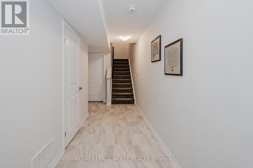2B - 115 SOUTH CREEK DRIVE , Kitchener, Ontario N2P 0H2 4