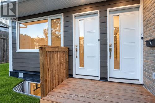 C - 775 KINGFISHER CRESCENT , Ottawa, Ontario K1E 2L5 3