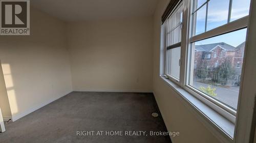 62 SOLDIER STREET , Brampton, Ontario L7A 4B7 5