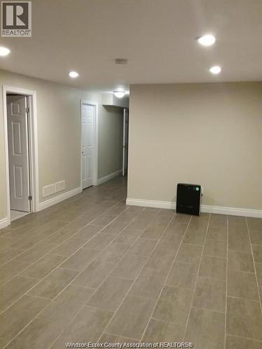 829 ARTHUR AVENUE Unit# BASEMENT , Windsor, Ontario N8Y 3Y1 2