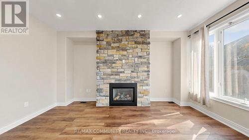 53 JEWEL HOUSE LANE , Barrie, Ontario L4N 8J7 5