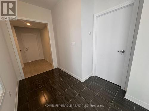 2 - 30 SKYRIDGE DRIVE , Brampton, Ontario L6P 4P3 3
