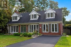 274 BELVENIA ROAD  Burlington, ON L7L 2G4