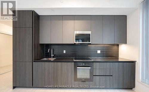 2822 - 400 KING STREET W , Toronto, Ontario M5V 1K2 4