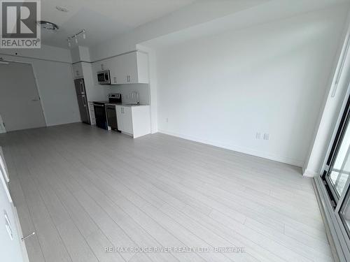 2616 - 4010 EGLINTON AVENUE W , Toronto, Ontario M9A 0G5 4