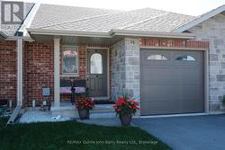25 HILLSIDE MEADOW DRIVE Quinte West (Murray Ward), ON K8V 0J5