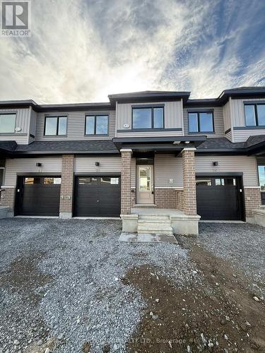22 SINTALUTA WALK , Ottawa, Ontario K0A 2Z0 2
