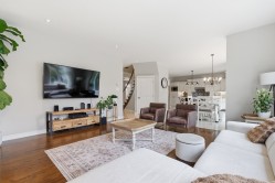 Salon - 