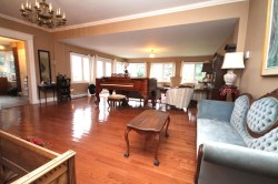 Salon - 