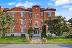 1-6435 Rue Bernard-Racicot  Longueuil (Saint-Hubert), QC J3Y 0B8