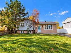 760 Rue Laurier  Malartic, QC J0Y 1Z0