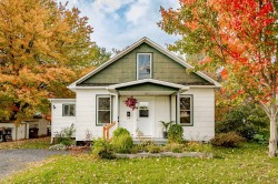 509 Rue Pie-XII N. Magog, QC J1X 4E1