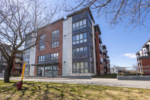 205-9189 Boul. Maurice-Duplessis  Montréal (Rivière-Des-Prairies/Pointe-Aux-Trembles), QC H1E 6M3