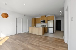 302-9229 Rue Airlie  Montréal (Lasalle), QC H8R 2A7