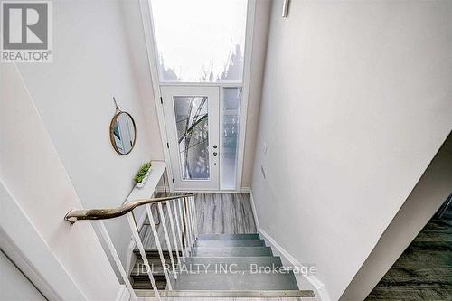 47 GREYHOUND DRIVE , Toronto, Ontario M2H 1K2 2